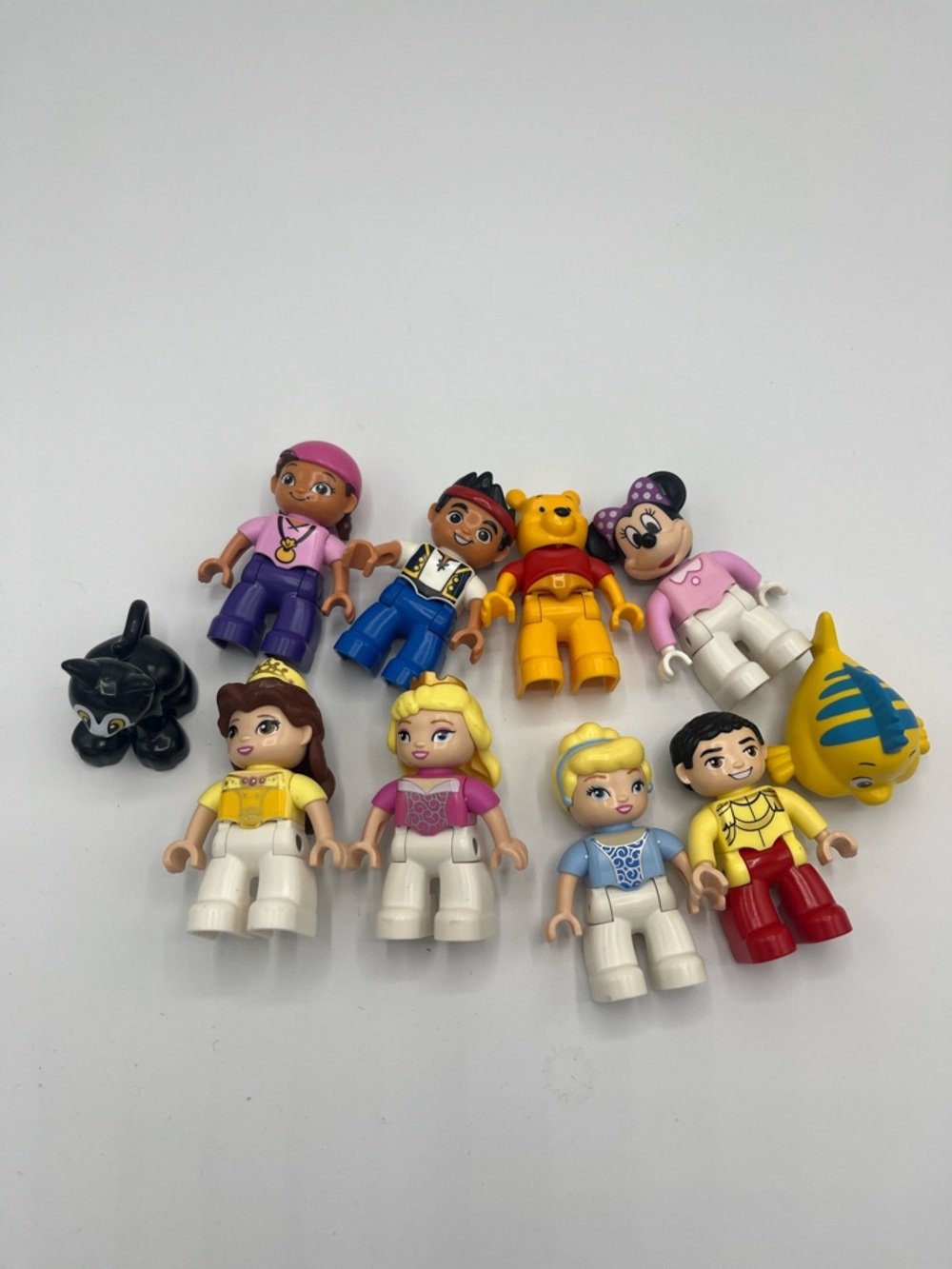 Lego Duplo Mini Figures Disney Lot of 10 Minnie Mouse, Cinderella, Pooh